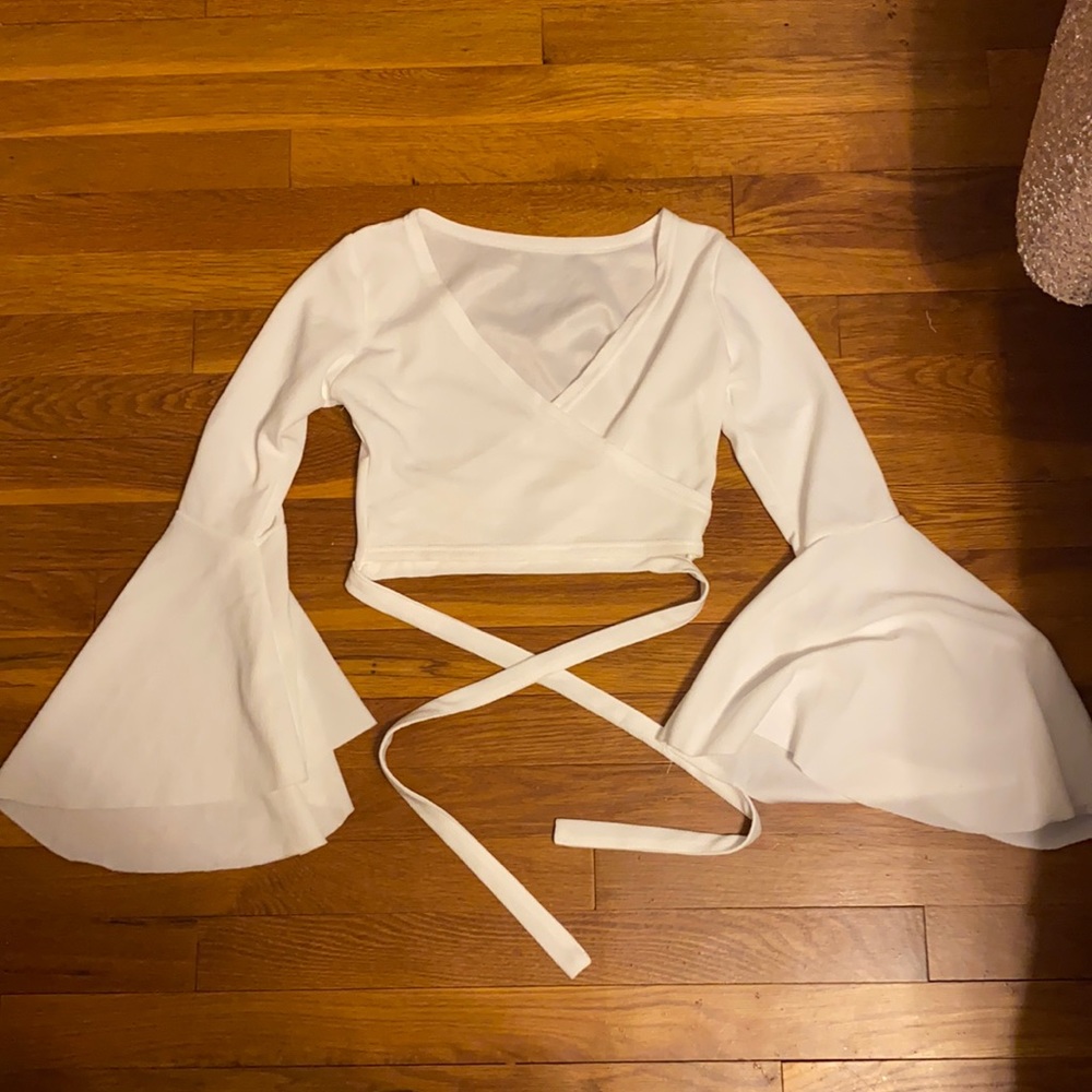 Bell sleeve crop top